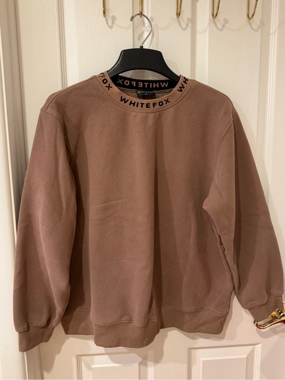 White Fox Oversized Crewneck Sweatshirt M/L Taupe Logo Neck